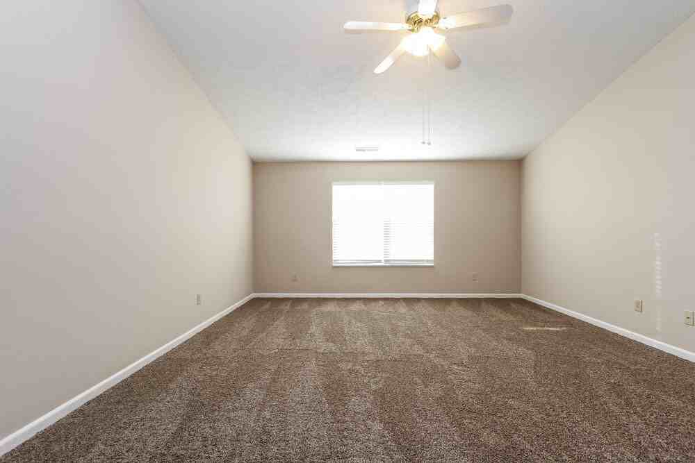 6919 N Karnes Dr - Photo 6 of 15