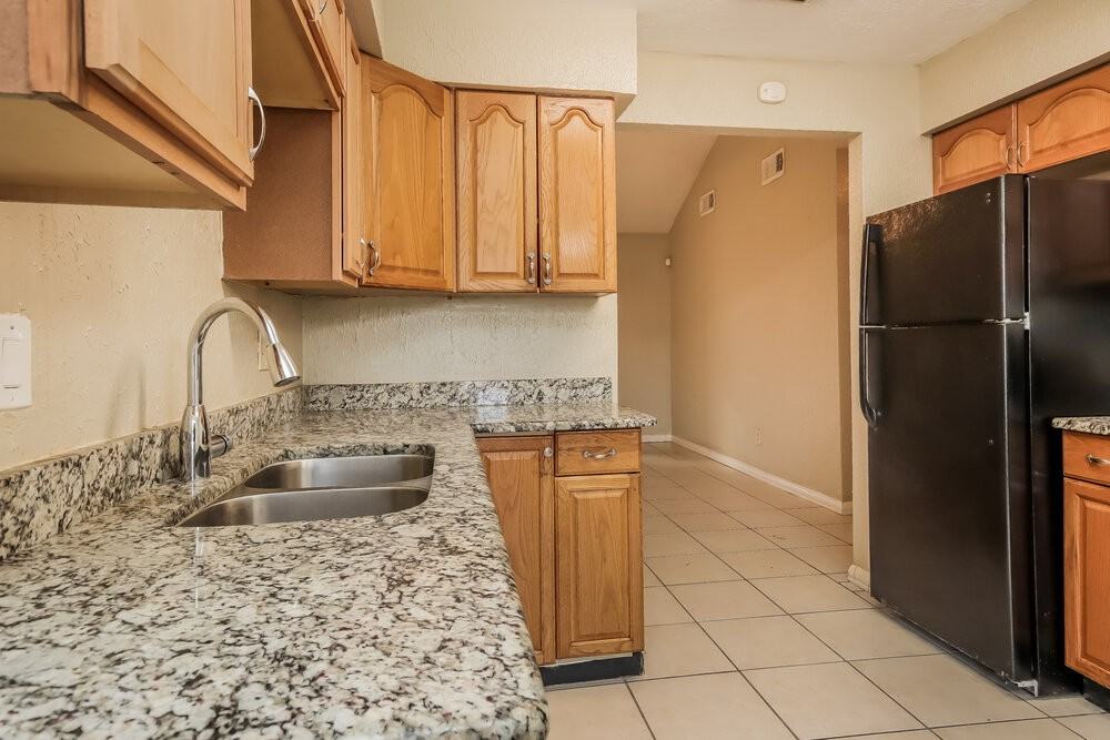 2007 Deerhurst Ln - Photo 7 of 16