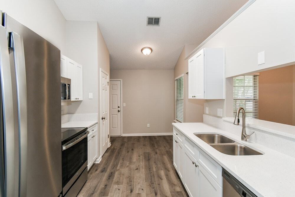 2030 Avila Way - Photo 7 of 16