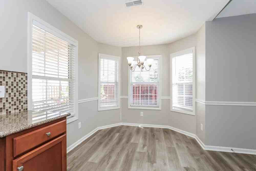 521 Rosie Mae Ct - Photo 6 of 17