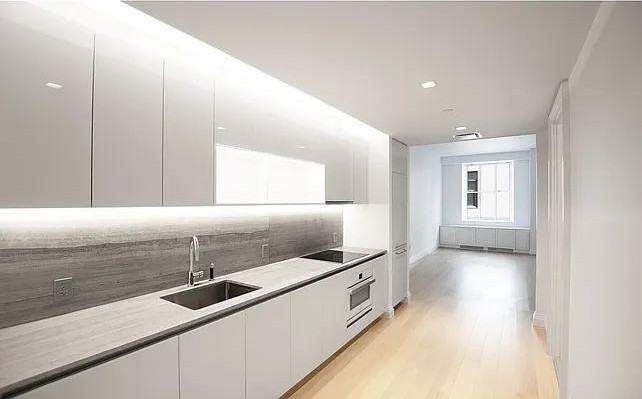 Wall St #831 - Photo 3 of 8