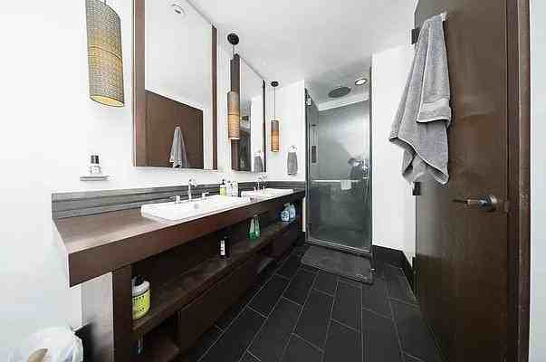 Broad St #26F - Photo 3 of 7