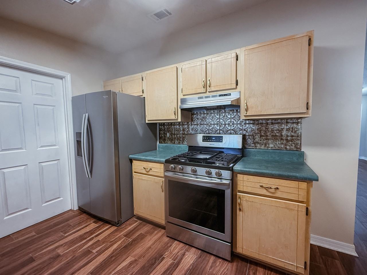 309 Adams Dr #323 - Photo 7 of 22