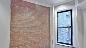 featured image of W 51st St #DA