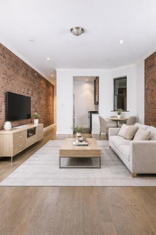 10th Ave #1A - Photo 3 of 8