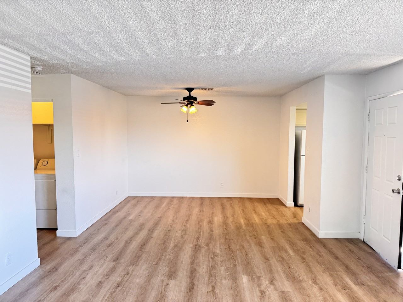 506 Wardelle St #C - Photo 3 of 24