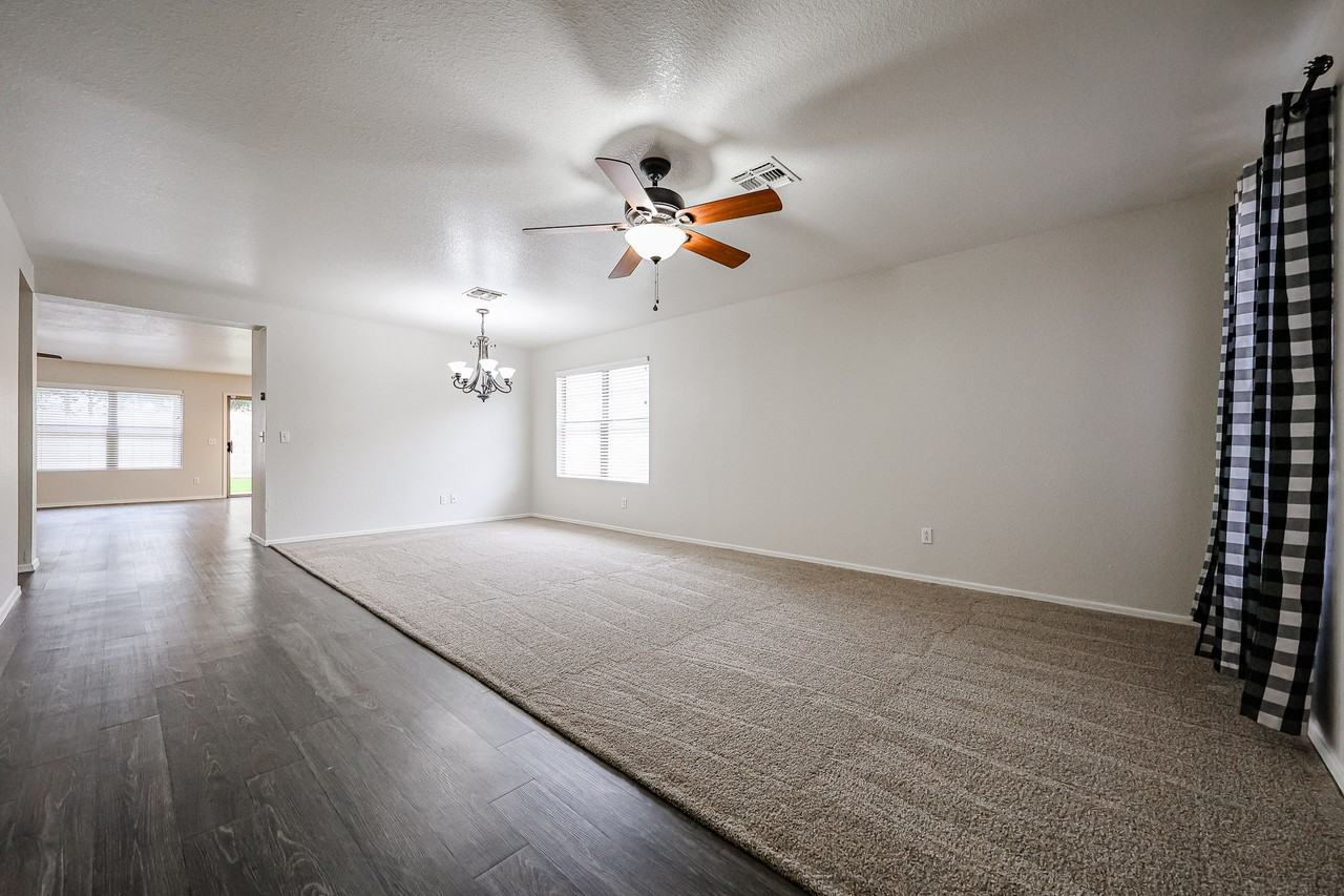 8554 E Meseto Ave - Photo 4 of 32