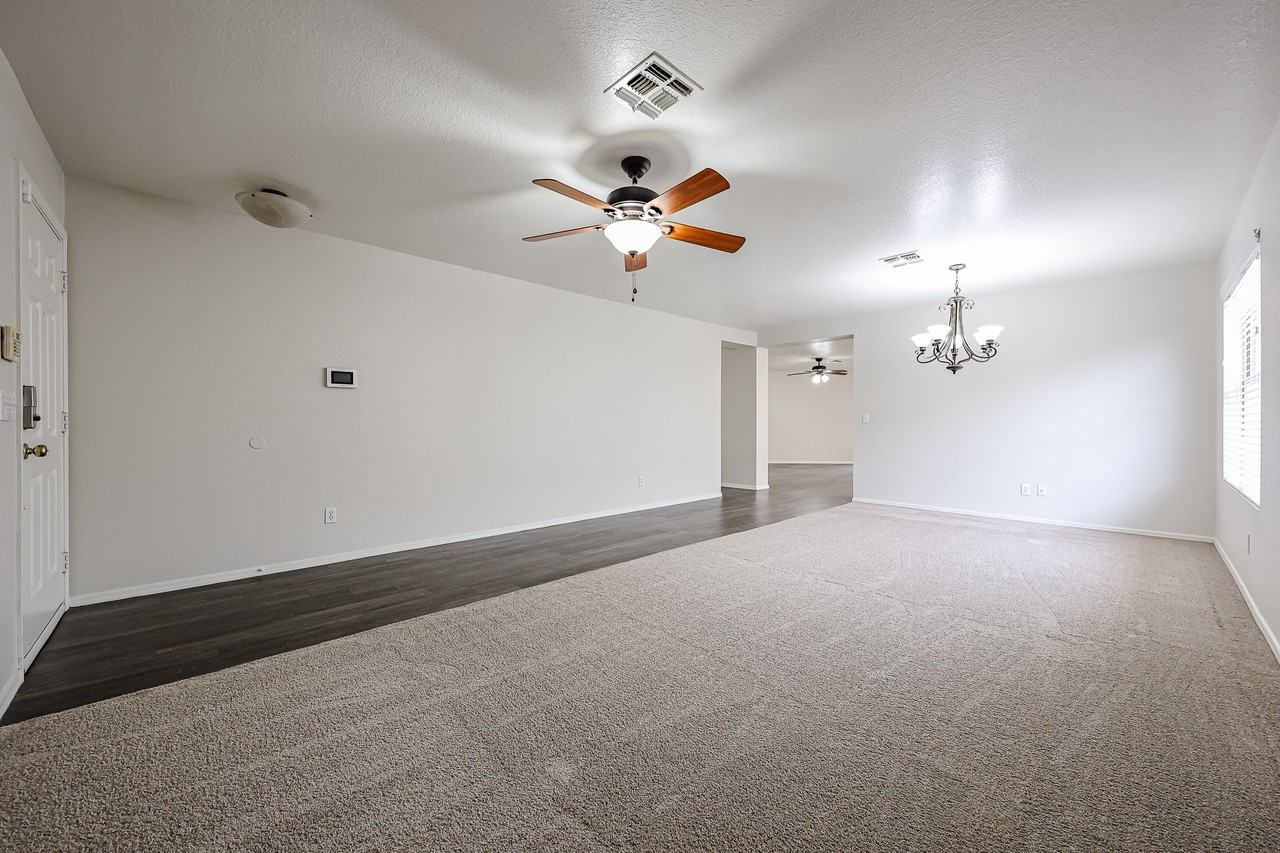 8554 E Meseto Ave - Photo 5 of 32