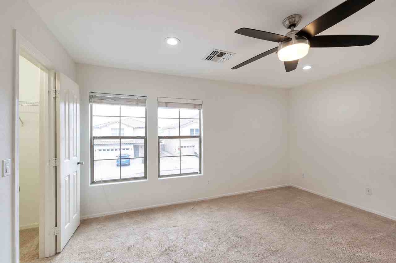 1809 E Patrick Ln - Photo 6 of 15