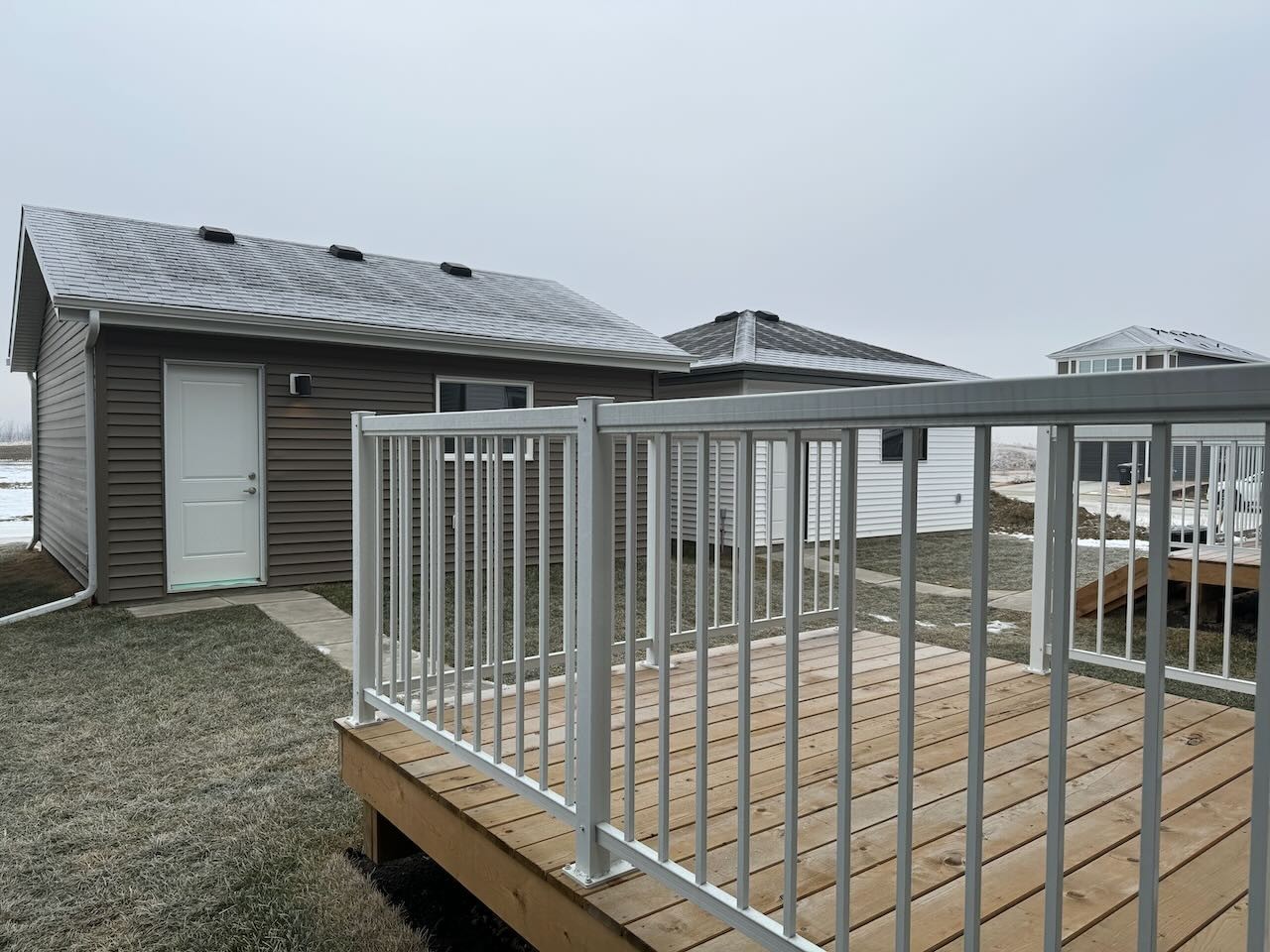 126 Stiles Bend - Photo 3 of 32