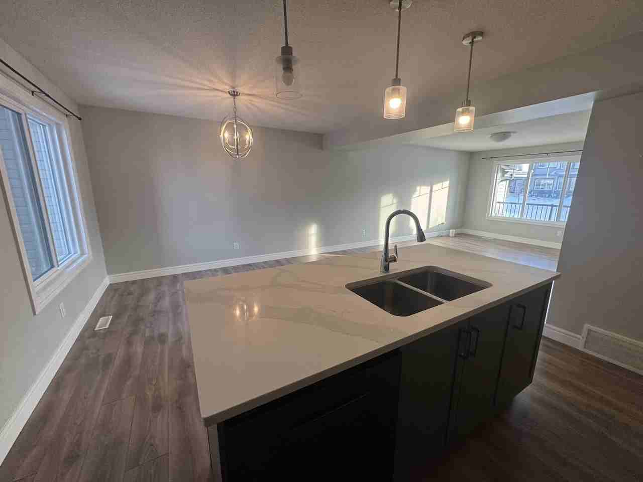 34 Sienna Blvd - Photo 4 of 29