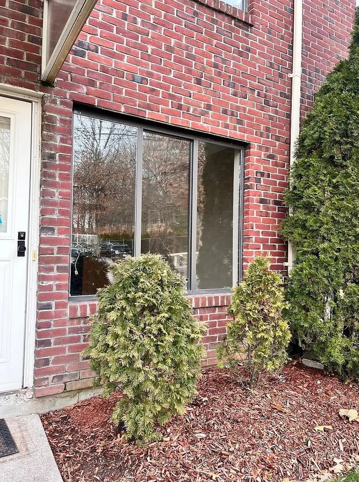 8 Justin Ave #8 - Photo 5 of 18