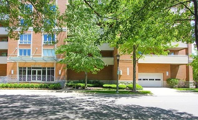 435 William St #409 - Photo 3 of 30