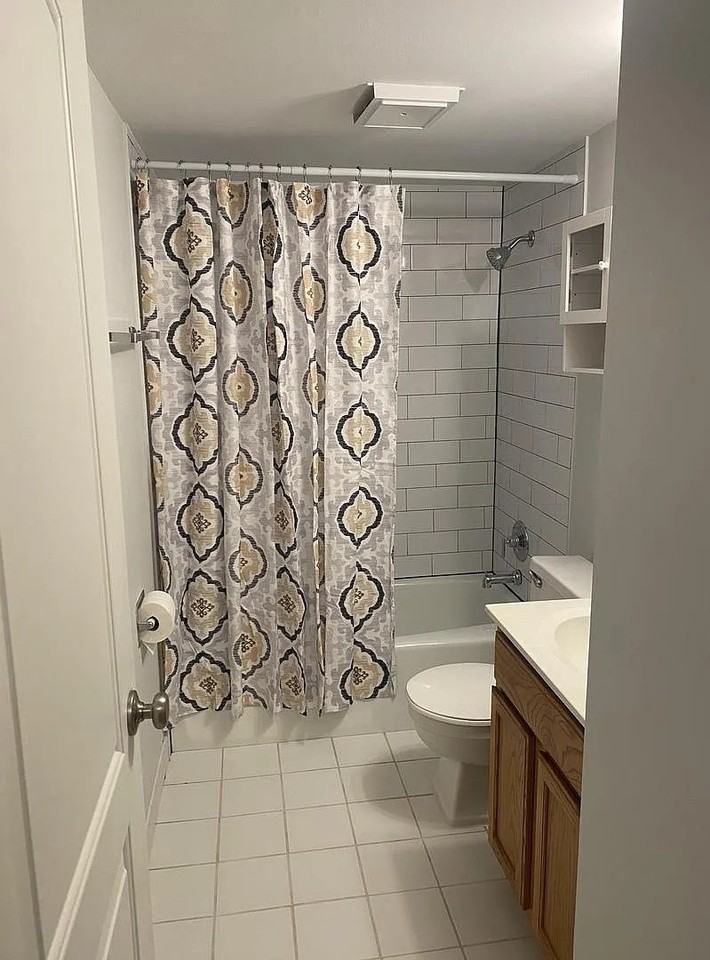 9860 W 153rd St #205 - Photo 4 of 18