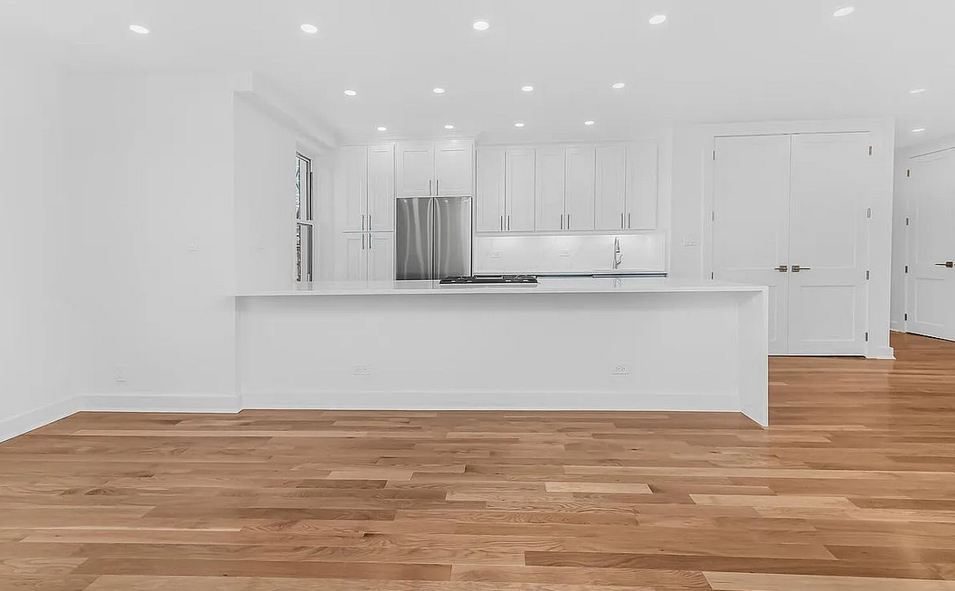 3901 Independence Ave - Photo 2 of 10