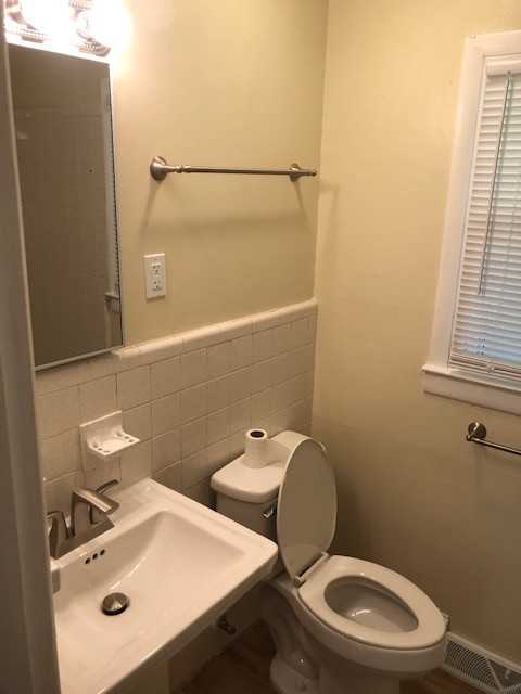 716 Brown Ave - Photo 6 of 9