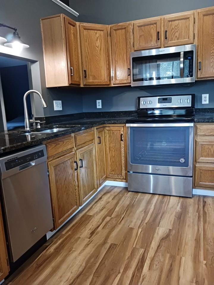 1010 S Saint Vrain Ave #C5 - Photo 7 of 13