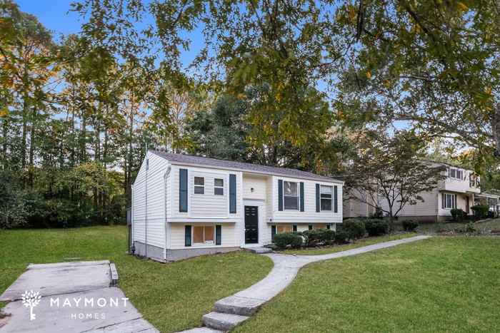 3207 Sunderland Dr - Photo 5 of 16