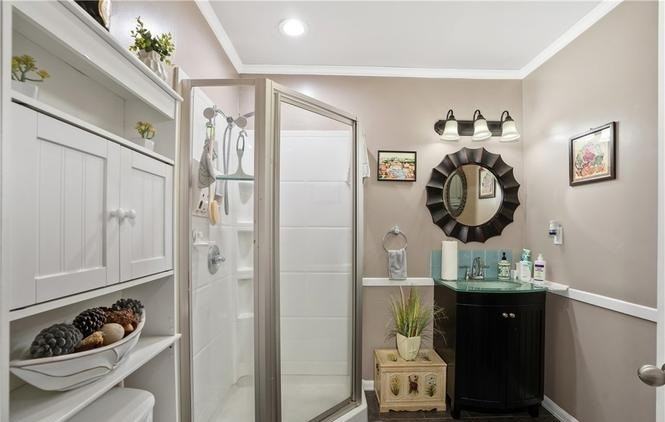 4366 E Phillips Blvd - Photo 5 of 10