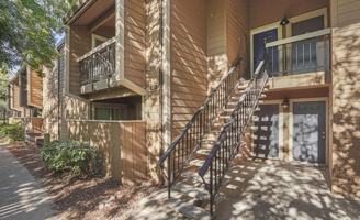 featured image of 9200 Madison Ave #206