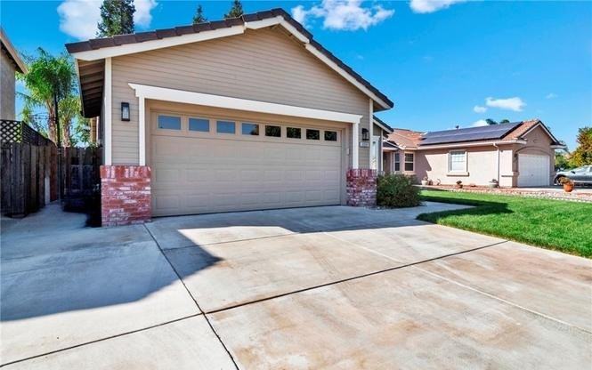 3531 Snowmass Ln - Photo 2 of 15