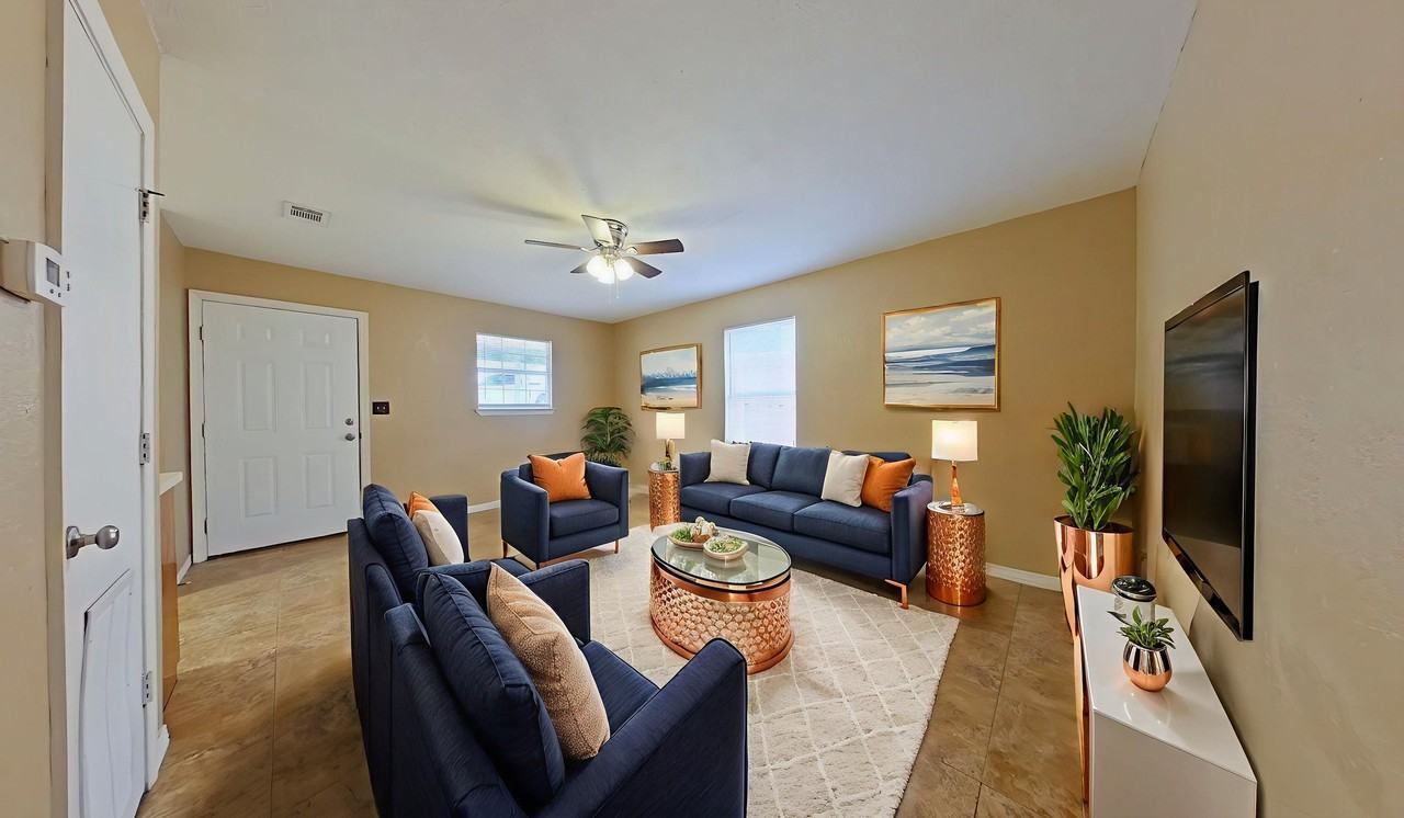 610 Lee Ave - Photo 4 of 16