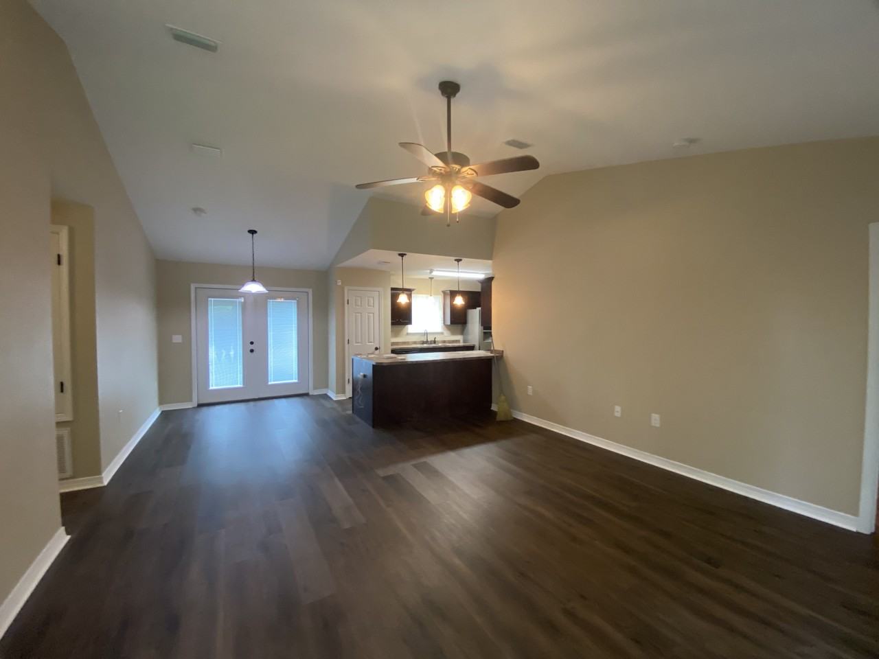 2767 Braswell St - Photo 2 of 31