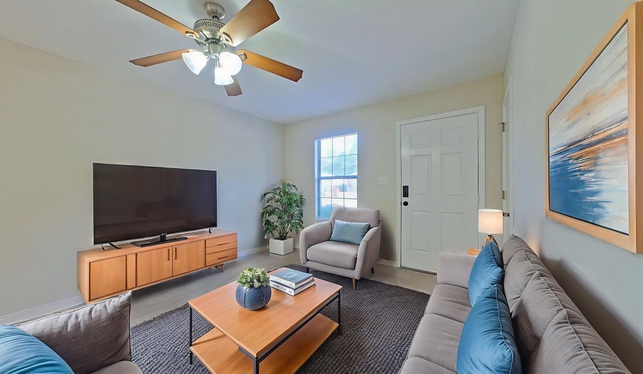 122 Patton St - Photo 5 of 13