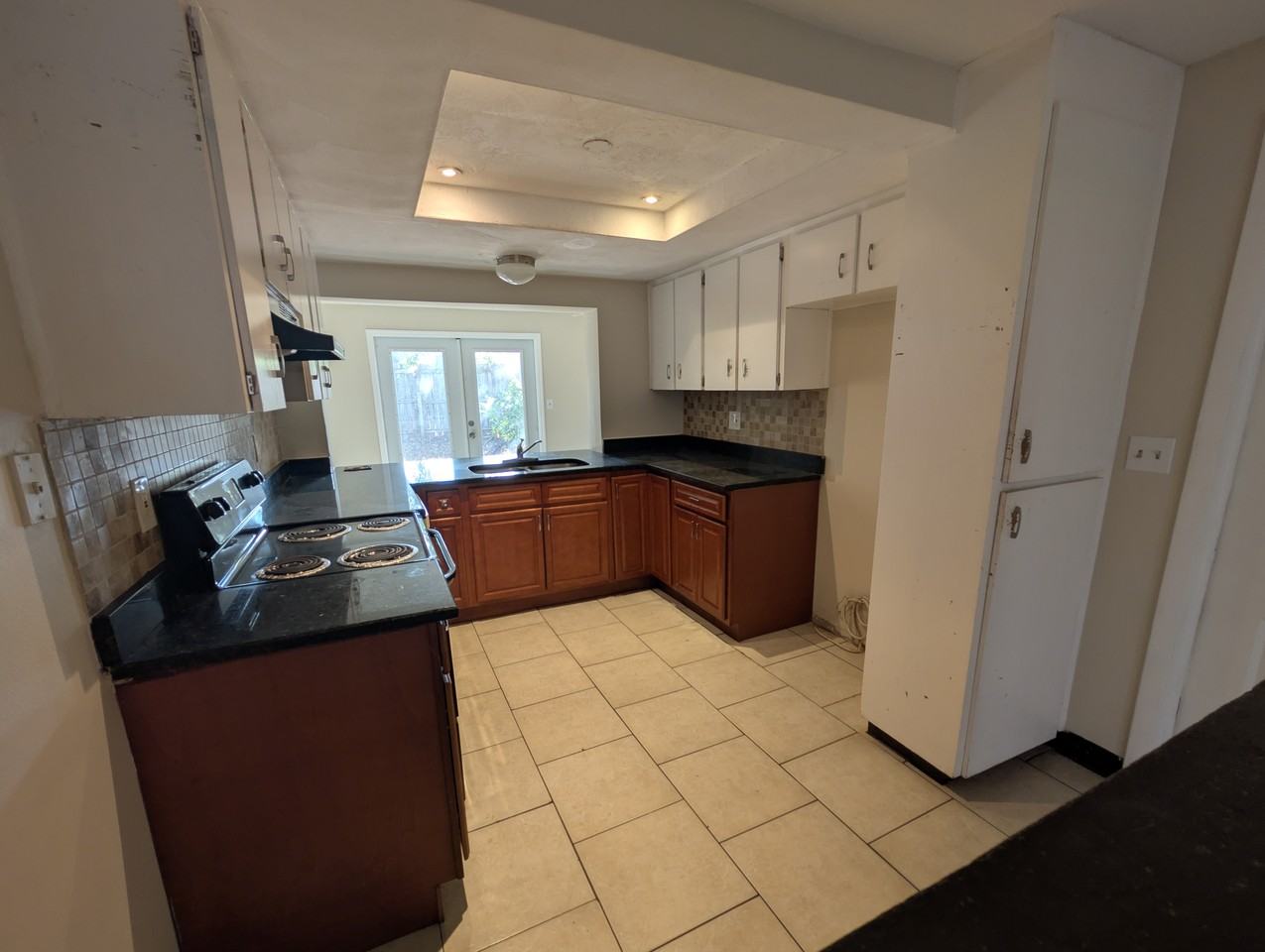 7144 Bimini Dr - Photo 2 of 12