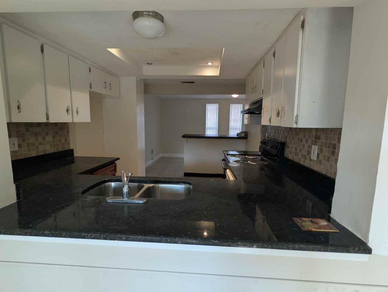 7144 Bimini Dr - Photo 4 of 12