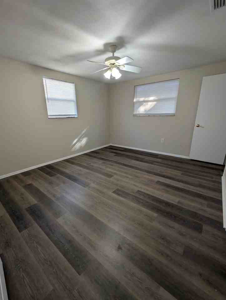 7144 Bimini Dr - Photo 7 of 12