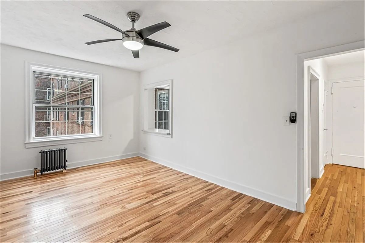 5417 31st Ave #5K - Photo 6 of 13