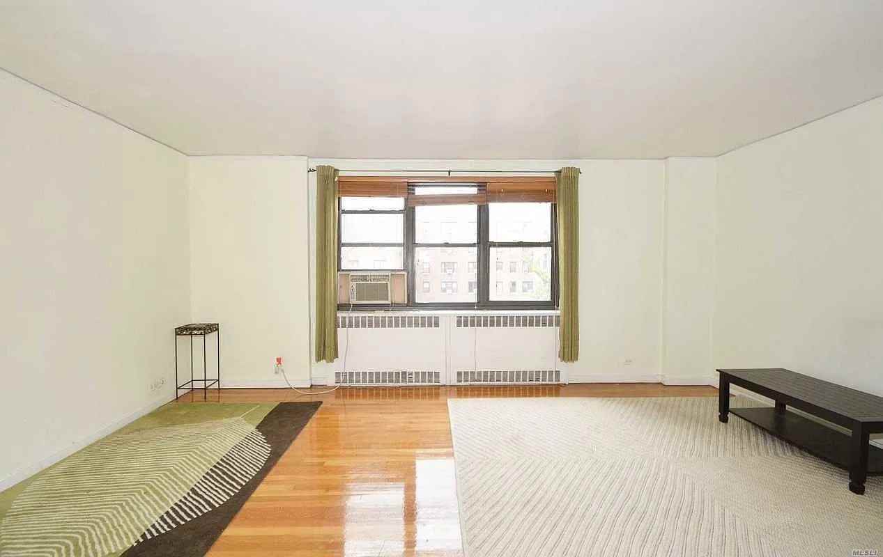 6735 Yellowstone Blvd #5P - Photo 7 of 13