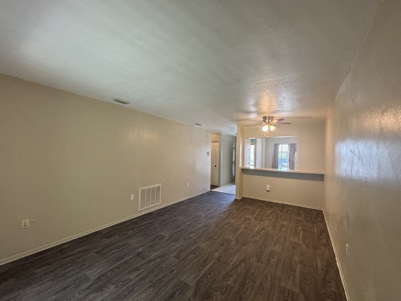 2850 Westmoreland Ct - Photo 3 of 20