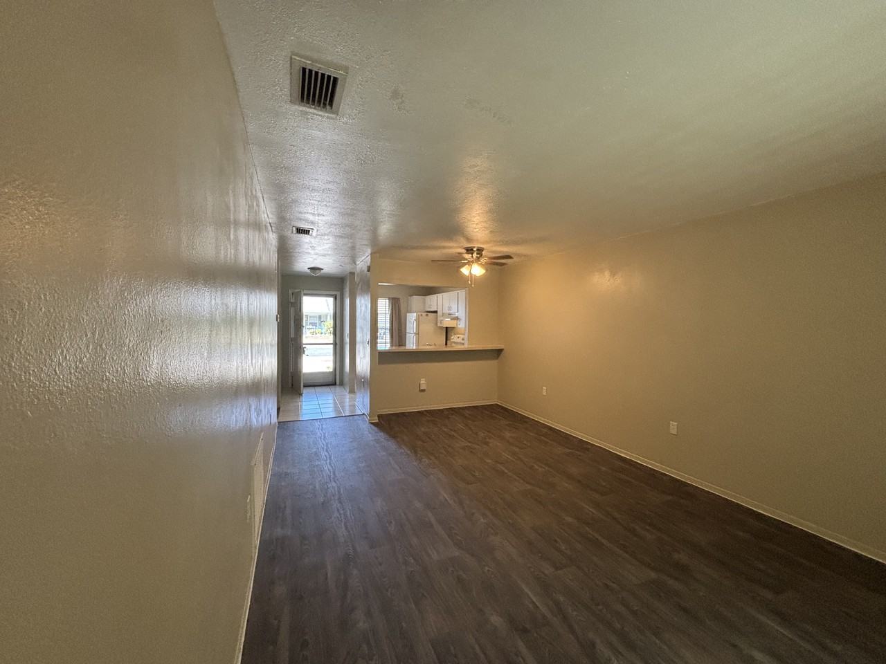 2850 Westmoreland Ct - Photo 4 of 20