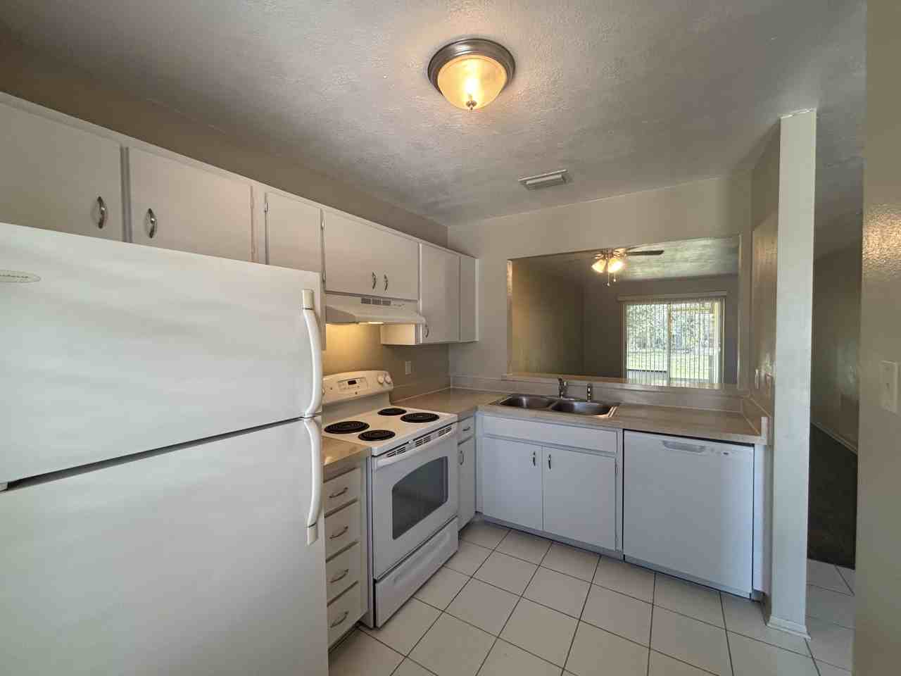 2850 Westmoreland Ct - Photo 7 of 20