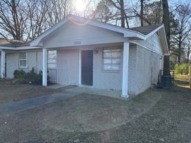 1005 Wright St - Photo 1 of 1