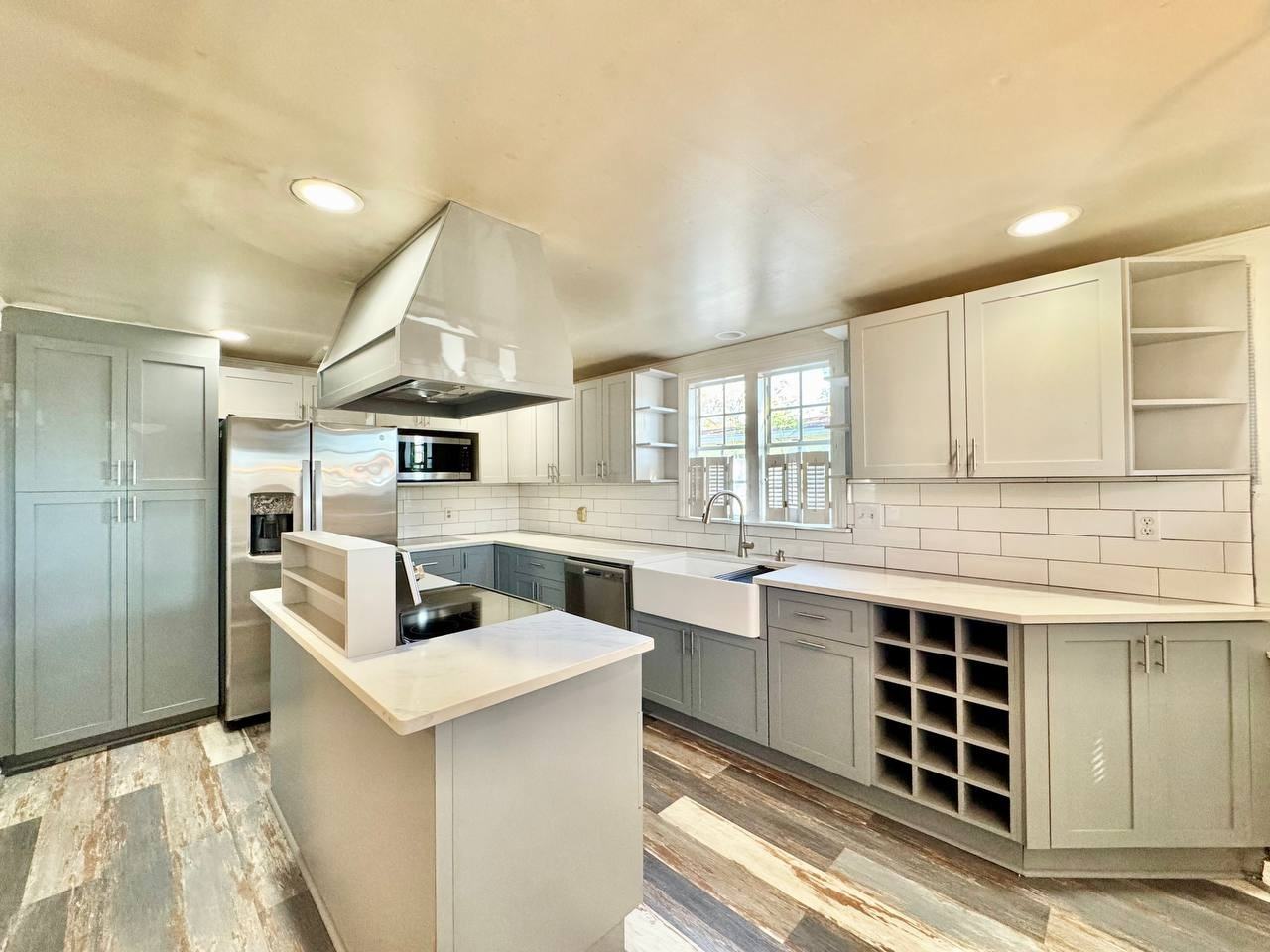 2703 Westhigh Ave - Photo 6 of 30