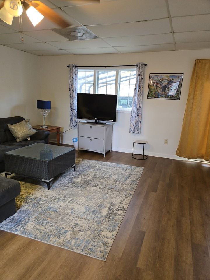 1496 Dooley Town Rd - Photo 5 of 9