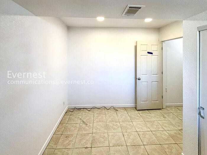 19517 E Purdue Pl - Photo 6 of 33