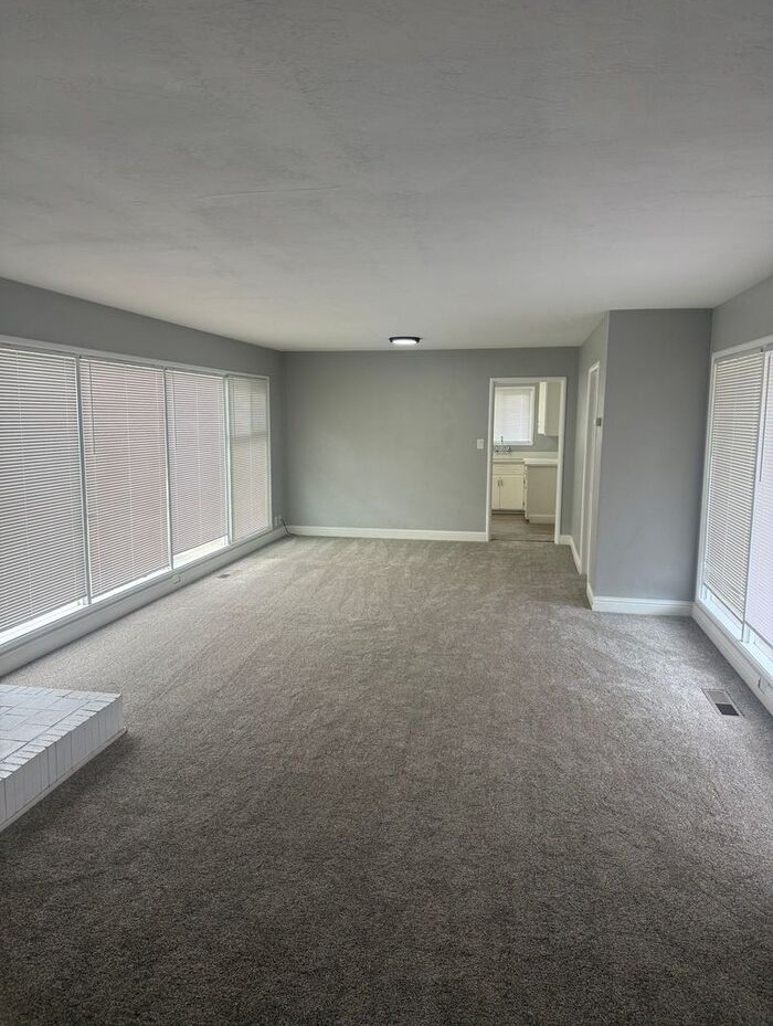 22718 Zaballos Ct - Photo 2 of 14