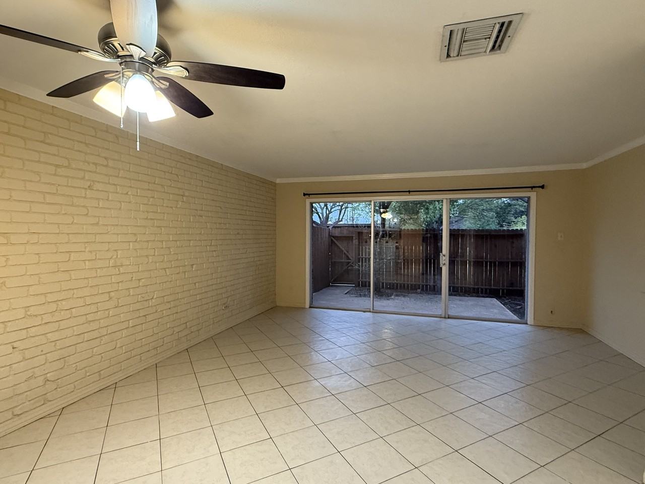 3000 W Illinois Ave #47 - Photo 4 of 8