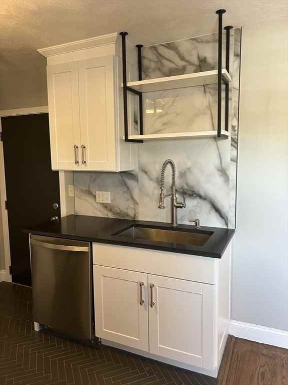 18 Ashcroft St #301 - Photo 6 of 11