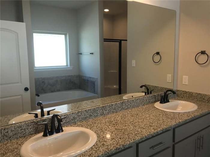 5037 Park Shore Dr #NA - Photo 4 of 7