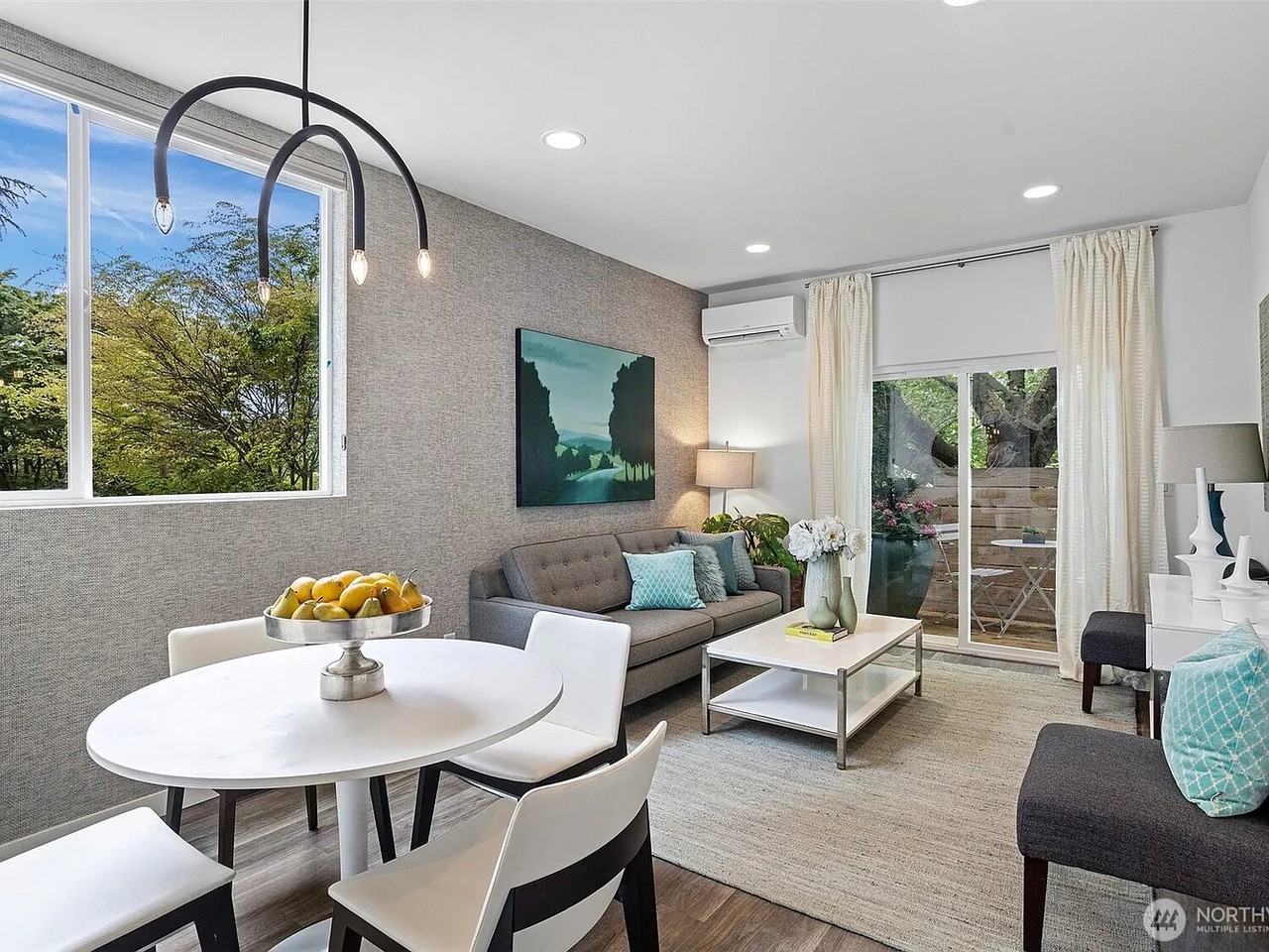 2525 29th Ave S #2525C - Photo 3 of 10