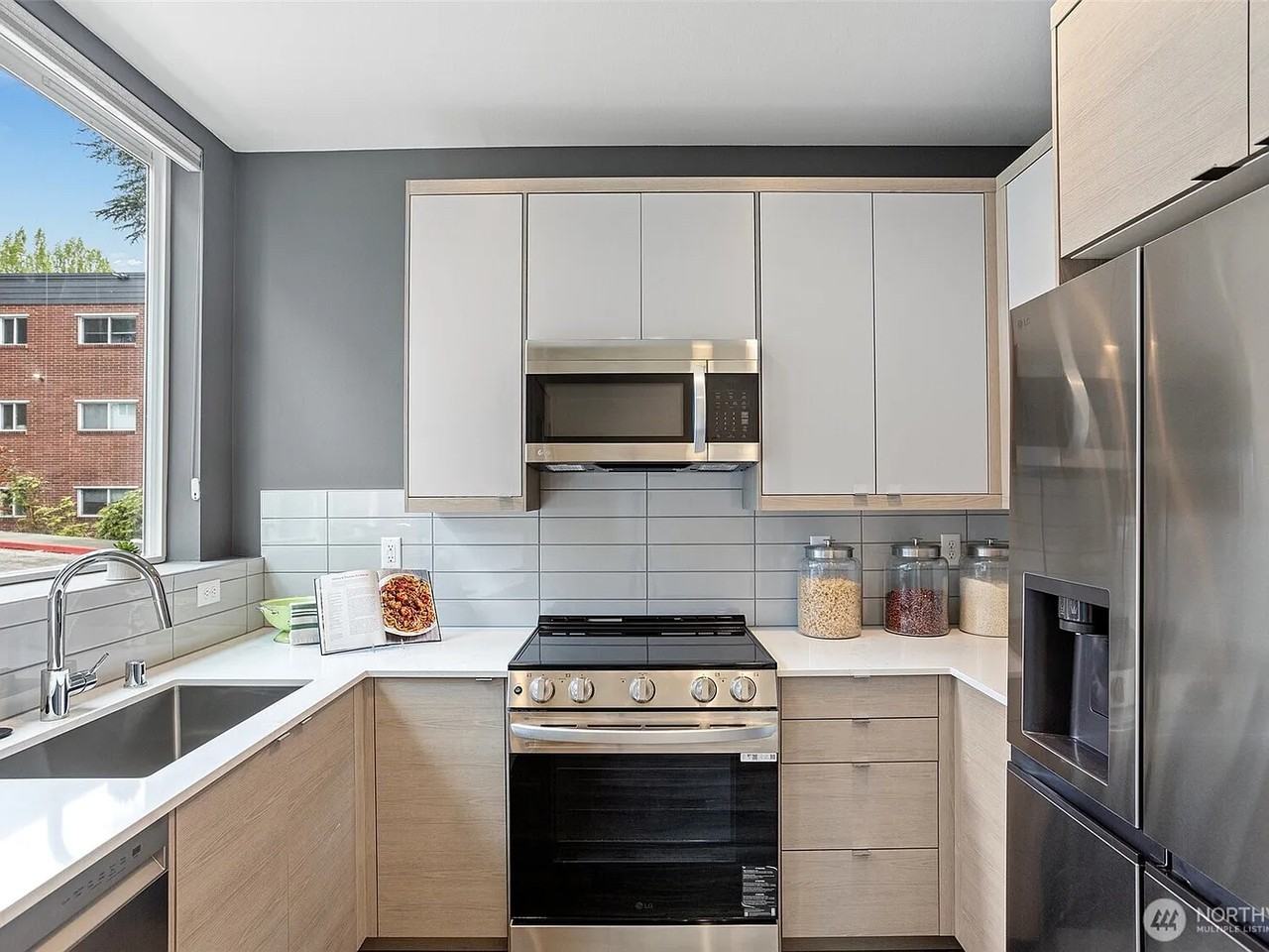 2525 29th Ave S #2525C - Photo 5 of 10