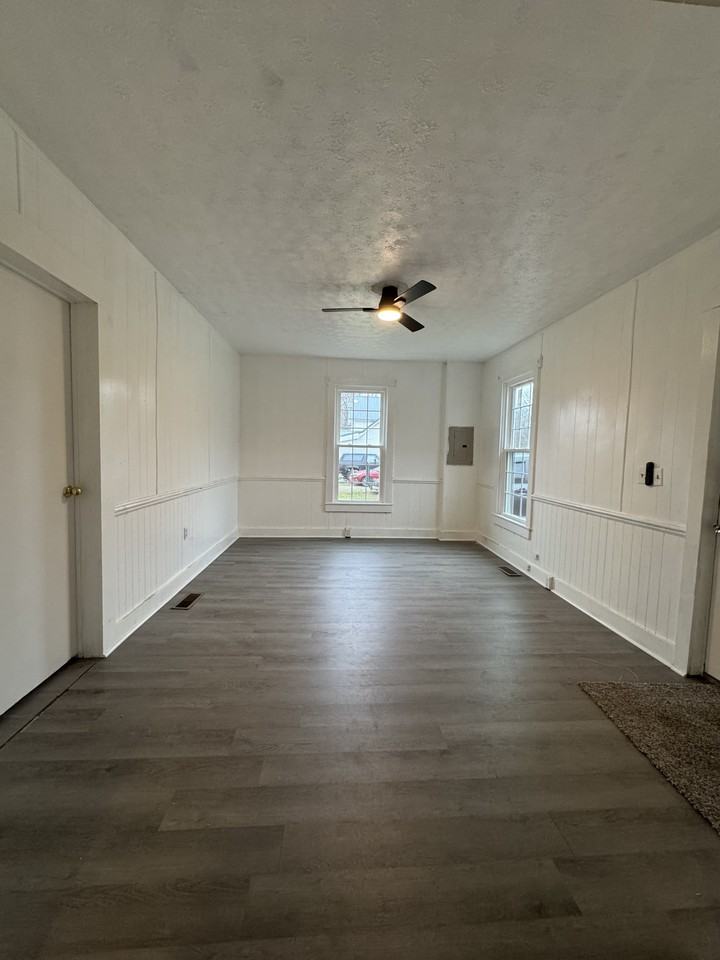 460 Storms Ave #NA - Photo 2 of 19