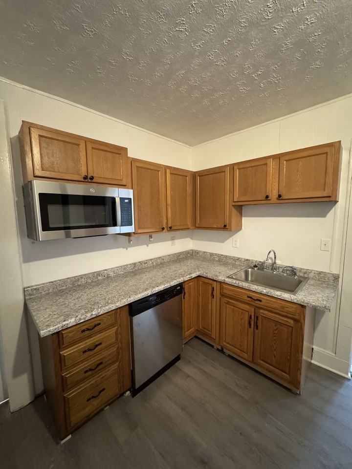 460 Storms Ave #NA - Photo 7 of 19