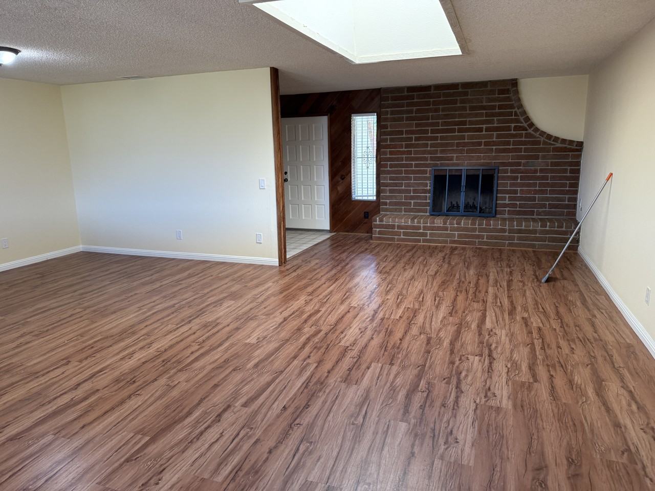 569 Mundy Ter #NA - Photo 3 of 14