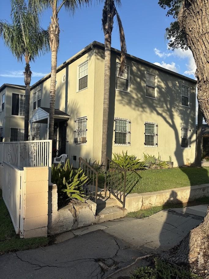 2183 W 27th St #2183